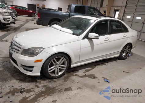 2012 Mercedes-Benz C 300 Sport 4Matic from USA, damaged, VIN WDDGF8BB7CA612615